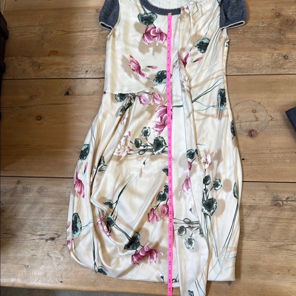 Vintage Floral Cream and Pink Women's Silk Dress - Picture 5 of 11
